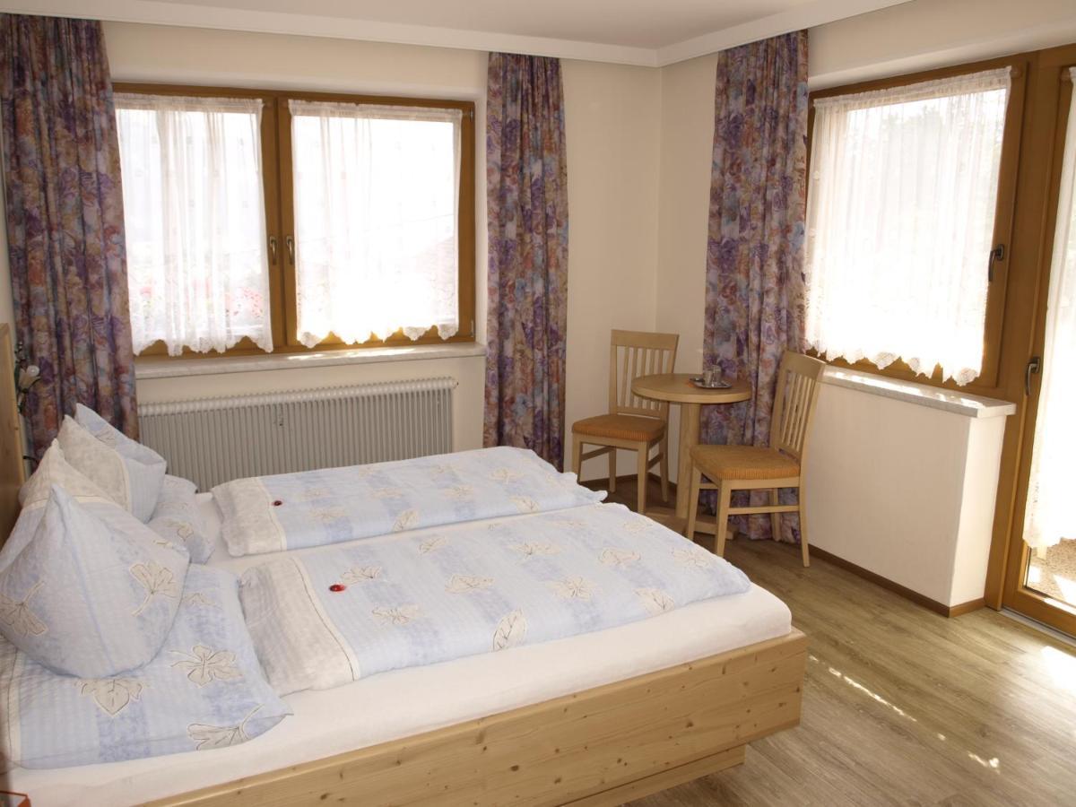 Haus Binder Ξενοδοχείο Ried im Zillertal Δωμάτιο φωτογραφία